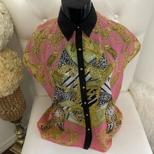 Women’s pink short sleeve top